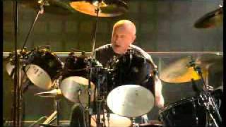 Genesis  Phil Collins e Chester Thompson solo de bateriaavi [upl. by Assetal827]