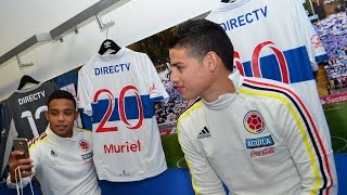 Selección Colombia recibió camisetas de Universidad Católica [upl. by Saravat]