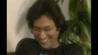 TALAT AZIZ SINGS PEHLE PEHLE PYAR KI BAATEIN [upl. by Orsay234]