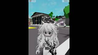 ปลอมตัวเป็นสาว เเล้วหนุ่มมาจีบ จนร้องราอูล roblox robloxboy games memes [upl. by Renee236]