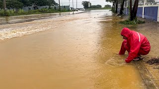 Draining Massive Street Flood With New Sewer Full With Trust [upl. by Lladnar]