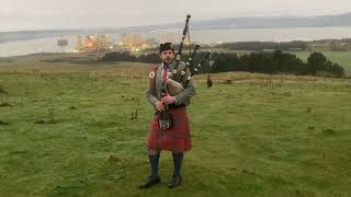 AULD LANG SYNE ON BAGPIPES HAPPY NEW YEAR [upl. by Ney]