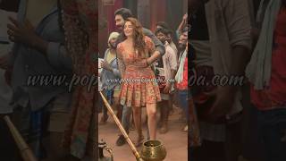 Ragini Dwivedi in Gajarama Song raginidwivedi viralvideo [upl. by Jermayne]