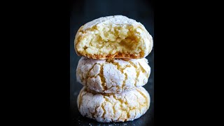 The BEST Amaretti Cookies [upl. by Vil]