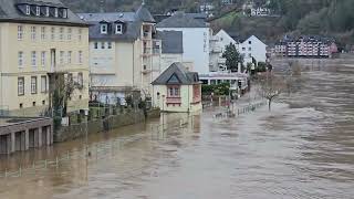 Mosel Hochwasser in Cochem 03012024 Blick von der Moselbrücke [upl. by Atiugram]