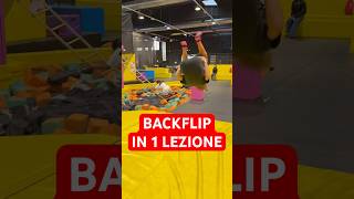 impara BACKFLIP in 1 lezione [upl. by Adnilahs]