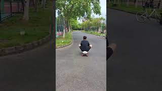 V50 teaches you how to drift Electric skateboard Electric twist car [upl. by Rowe]