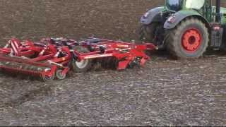 HORSCH Terrano MT  Der Grubber zum flachen Mischen und tiefen Lockern [upl. by Gaul916]