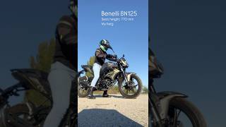 Benelli BN 125 Seat Height 🏍️ Great Bike For Beginners [upl. by Munro]