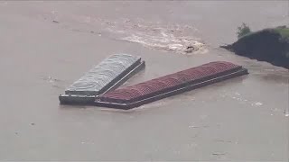 Oklahoma barges hit dam [upl. by Elgna229]