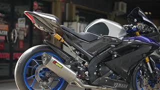 akrapovic original yamaha r15 v3 with db killer [upl. by Ahsirak491]