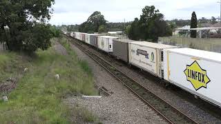 2MB4 at Beresfield 11 25 with NR22 115 116 on 13 11 24 [upl. by Karwan]