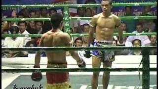 Attachai Fairtex vs Anuwat Kaewsamrit  R4 [upl. by Arianne]