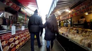 Der Wiener Naschmarkt bei stürmischem Wetter [upl. by Gellman477]