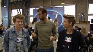 Jakob och Oliver är kompisarna som båda sökt till Idol  Idol Sverige TV4 [upl. by Enrobso]