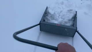 Easy way to shovel snow from the driveway [upl. by Duwe]