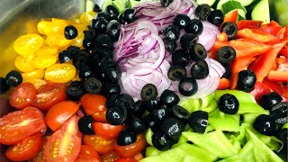 Салат Греческий  Греческий Салат Очень Вкусно и Полезно  Greek Salad  Простой Рецепт [upl. by Lorollas]