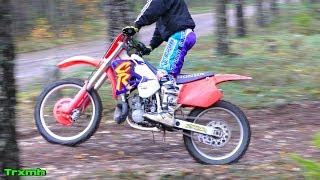 95 Honda CR250 Braaaps [upl. by Gibe]