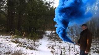 Blue Smoke Bomb typ Fe90ZtB [upl. by Yessydo]