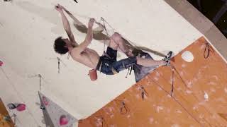 Adam Ondra na Makaku Adam Ondra on Makak Climbing Gym in Warsaw [upl. by Hallee]