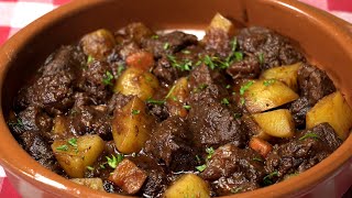 ¡La receta de estofado de carne de ternera de mi abuela 😍 ¡Esta comida es una MARAVILLA [upl. by Ahtekal]