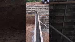 yard wall pour today concrete concreteconstruction foundation proconcrete standupscreed [upl. by Herwin]