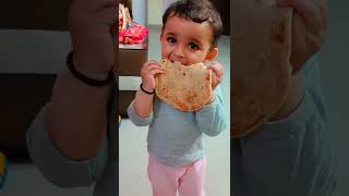 Aadhvan doggies ki roti utha laya 😀 baby eating dogs chapatifunny shortstrending viral [upl. by Moreland]