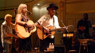 Emmylou Harris amp Rodney Crowell  Leaving Louisiana in the Broad Daylight  live Hamburg 20130531 [upl. by Allis]