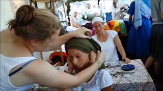 Turban tying at the European Yoga Festival Style 3 [upl. by Nuri]