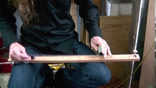 WHAT IS A DIDDLEY BOW  The Godfather of all stringed instrumentsOneString Guitar [upl. by Kerrin]