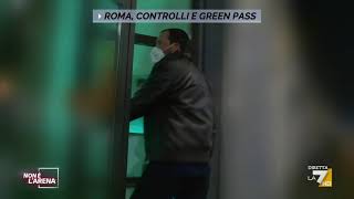 Roma controlli e green pass Come reagiscono i ristoratori al mancato controllo [upl. by Clovah]