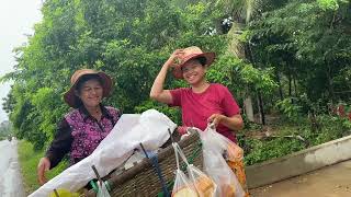 Boiled rice field crab and fish dipping sauce [upl. by Argella]