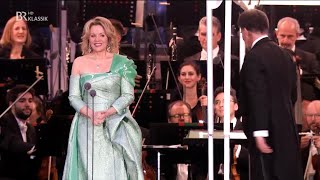 Renée Fleming sings “Marietta’s Lied” from Erick Korngold’s Die Tote Stadt [upl. by Gnuy]