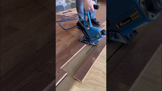 Nailing Hardwood hardwood floors tools floordesign synthwave nailer oak contractor [upl. by Chevalier830]