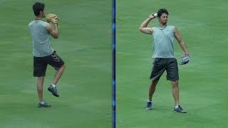 Darvish throws with right and left hands [upl. by Decca946]