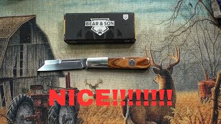 BEAR amp SON 4 INCH HERITAGE WALNUT LARGE BARLOW CARBON STEEL SHEEPSFOOT BLADE MADE IN THE USA C2180 [upl. by Farlie]