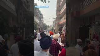 Nagar Kirtan kinaa sunder hai [upl. by Yarvis]