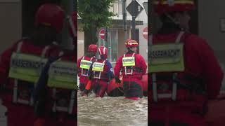 🌧️⚠️ De overstromingssituatie in ZuidDuitsland blijft gespannen overstroming duitsland hoogwater [upl. by Notelrac]