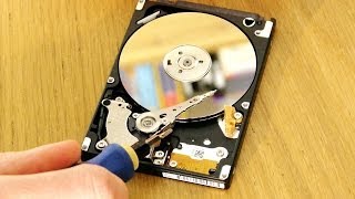 How to recover data from a hard drive stuck heads buzzing clicking etc [upl. by O'Rourke]