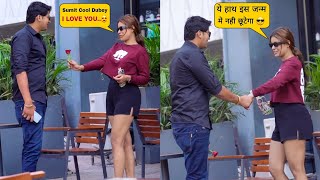 Ladki To Mere Pyar Me Gir Gyi Bhai 🤣 Prank sumitcooldubey [upl. by Dare263]