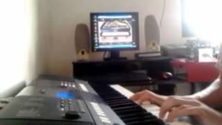 Improviso solo no Yamaha PSR E423 com VST Pianíssimo [upl. by Eiffub]