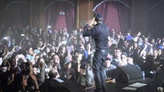 Gad Elbaz Sings Hashem Melech At Brooklyn Concert [upl. by Airlie]