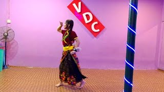 Kati Ramro Aakasaima Tappa DancePresented By Versatile Dance CenterItahari12 khanar [upl. by Fretwell]