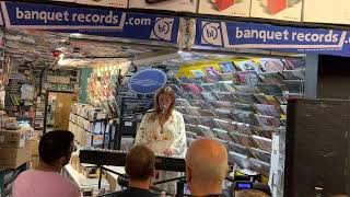 Gwenno instore at Banquet Records [upl. by Nered]