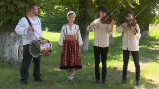 ELENA SIMA  Mai bade bade  TVR1  Viața satului [upl. by Launce]