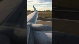 A SMOOTH Ryanair landing [upl. by Felipa]