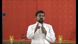 Fr Daniel Poovannathil  God is our true love Malayalam [upl. by Sabelle772]