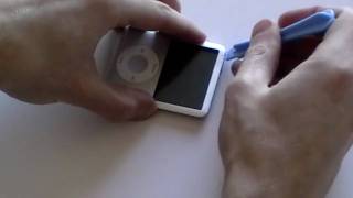 How to Restart iPod Nano 2nd Generation [upl. by Asiil]