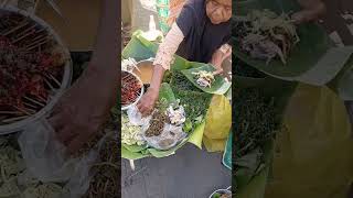 Gendar pecel 10 ribu omset 30 juta sebulangendarpecelnasipecelshorts shortvideo [upl. by Nnyroc724]