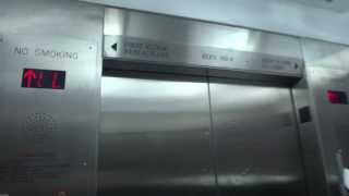 Fujitec Service Elevator  Holiday Inn Golden Gateway  San Francisco California [upl. by Aven296]